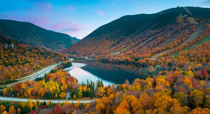 New England 737x400