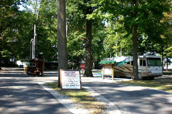 Camp sm