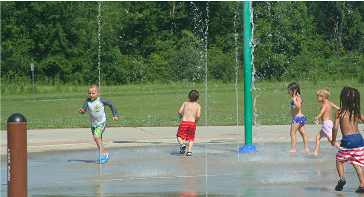 Buckner kids in splashpads 5