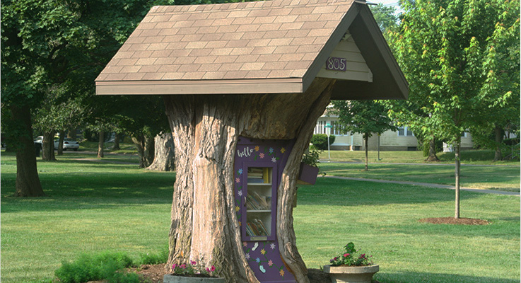 Lakeside Library Tree 2