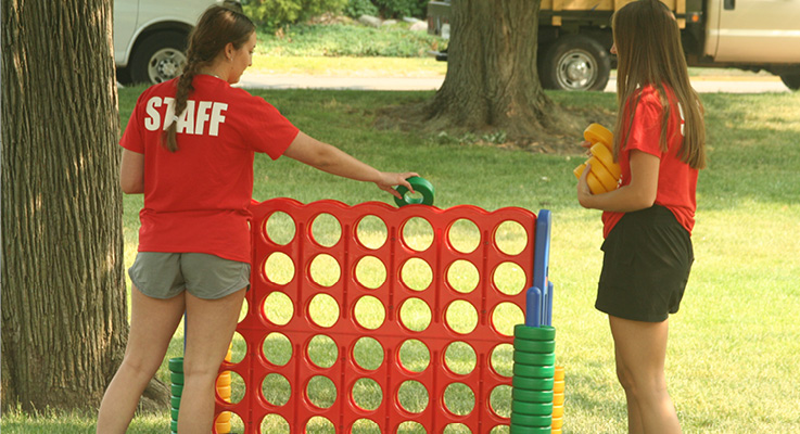 Lakeside Park and play connect 4