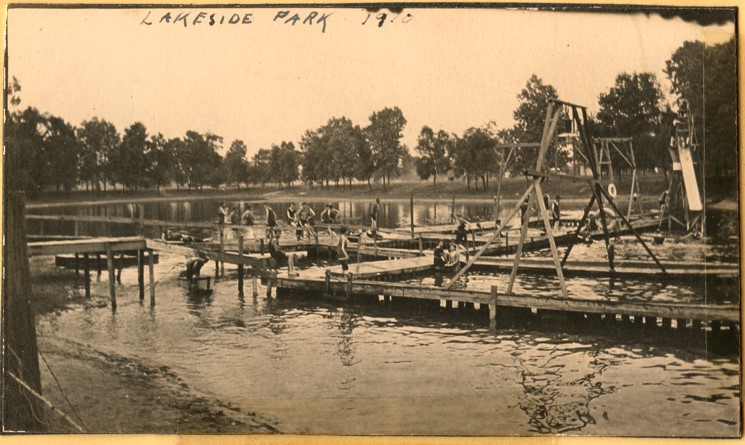 lakeside2.jpg