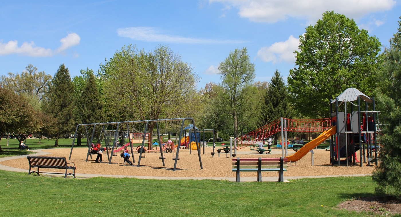 lakeside_playground.JPG